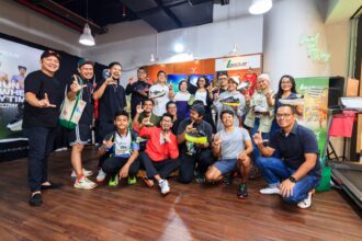 League memperkenalkan tiga sepatu running terbaru—Hytrax, Kumo 2, dan Galasia—yang dirancang khusus untuk mendukung para pelari pemula yang ada di Indonesia. Foto: Ipol.id/Vinolla