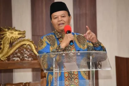 Hidayat Nur Wahid MPR
