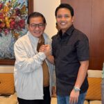 Ketua Fraksi PKB di DPRD DKI Jakarta, M. Fuadi Luthfi (kanan) bersama cagub terpilih Pramono Anung.(Foto istimewa)