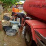 Kondisi banjir melanda wilayah Kabupaten Bima, Provinsi Nusa Tenggara Barat, pada Rabu (22/1/2025). Warga terdampak kesulitan mendapat air bersih. Foto: BPBD Kabupaten Bima