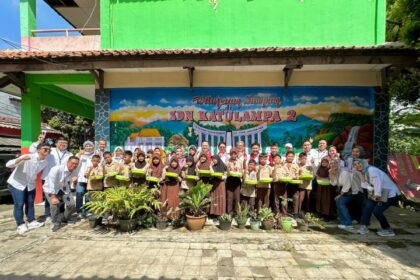 Pelaksanaan program Makan Bergizi Gratis (MBG) kepada 280 siswa di SDN Katulampa 2 Bogor. Foto: Dok Pertamina