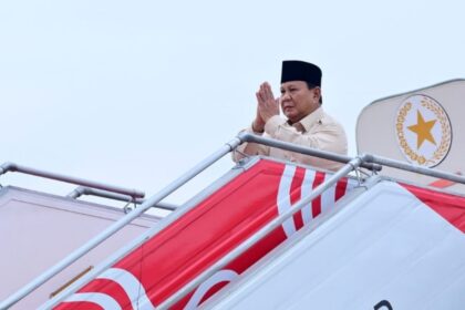 Presiden Prabowo Subianto bertolak ke India untuk melakukan kunjungan kenegaraan. Foto: BPMI Setpres