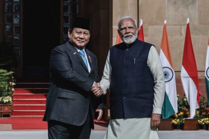 Presiden Prabowo Subianto bersama Perdana Menteri India Narendra Modi. Foto: Ist