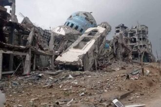 Masjid di Gaza hancur akibat serangan Israel. Foto: Asharq news