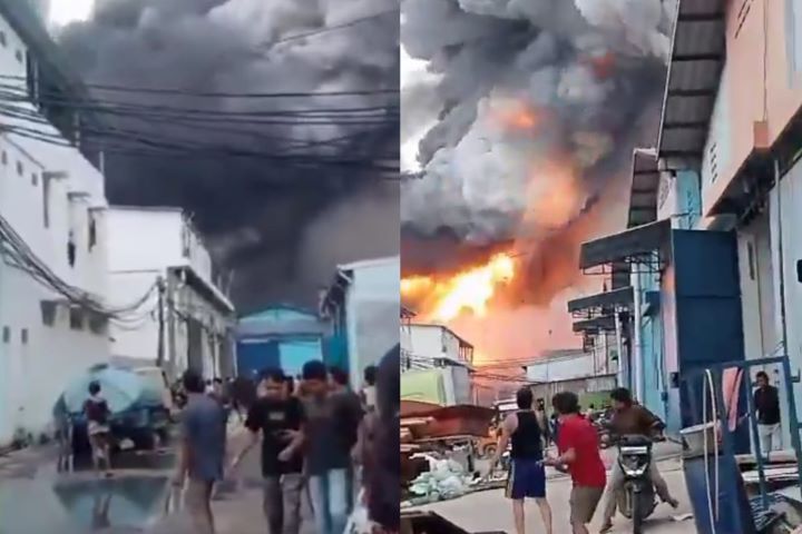 Kebakaran di gudang mainan di Dadap, Tangerang. Foto: Tangkap layar X @pelatihtidur