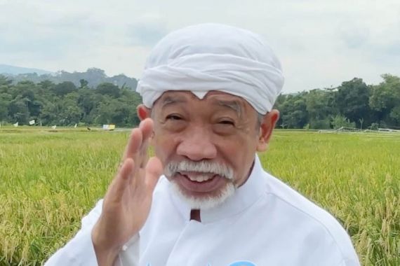 Komedian Haji Qomar masih menjalani aktivitas dakwah selama mengidap kanker usus. (Foto: Instagram Qomar