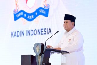 Presiden Prabowo Subianto menyampaikan pengarahan pada acara Musyawarah Nasional Konsolidasi Persatuan Kadin Indonesia, Kamis (16/1/2025). Foto: BPMI Setpres