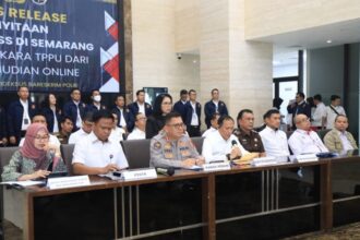 Bareskrim Polri rilis kasus penyitaan hotel di Semarang milik mafia judi online. Foto: Humas Polri