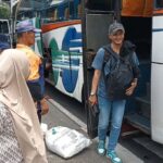 Penampakan arus balik para penumpang bus Antar Kota Antar Provinsi (AKAP) di Terminal Kampung Rambutan, Kecamatan Ciracas, Jakarta Timur, pada Rabu (1/1/2025) siang. Foto: Ist