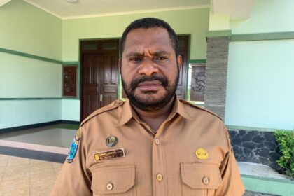 Eduard Dowansiba BKD Arfak