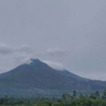 Peta rekomendasi Kawasan Rawan Bencana Gunung Lewotobi Laki-Laki, Nusa Tenggara Timur, setelah adanya penurunan level aktivitas menjadi level III (Siaga). Foto: Pusat Vulkanologi dan Mitigasi Bencana Geologi (PVMBG)