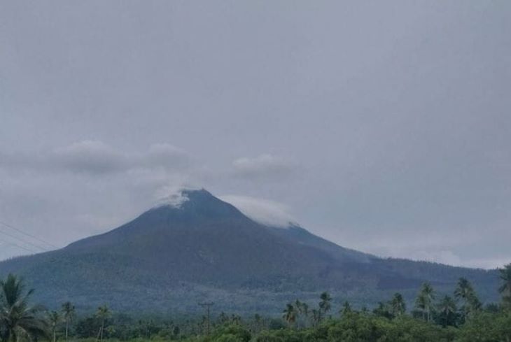 Peta rekomendasi Kawasan Rawan Bencana Gunung Lewotobi Laki-Laki, Nusa Tenggara Timur, setelah adanya penurunan level aktivitas menjadi level III (Siaga). Foto: Pusat Vulkanologi dan Mitigasi Bencana Geologi (PVMBG)