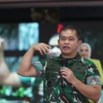 Kepala Staf Angkatan Darat (Kasad) Jenderal TNI Maruli Simanjuntak dalam Kartika Gathering bersama para Pemimpin Redaksi Media Cetak, Elektronik, dan Online, serta pemimpin organisasi media, di Markas Besar Angkatan Darat (Mabesad), Jakarta Pusat, Rabu (5/2/2025). Foto: Dispenad