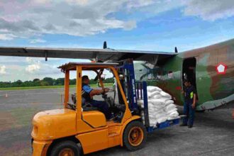 Proses modifikasi cuaca yang digelar Pemprov DKI Jakarta. Foto: Dok pemprov