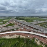 Tiga ruas tol baru di JTTS garapan Hutama Karya berhasil meraih bintang 5 setelah melalui Uji Laik Fungsi dan Operasi. Simak manfaatnya bagi pemudik. Foto: Dok. Hutama Karya