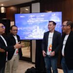 (Dari kiri ke kanan) VP Corporate Communication Telkom Andri Herawan Sasoko, CEO BigBox AI Agus Laksono, Direktur Digital Business Telkom Muhamad Fajrin Rasyid, dan EVP Digital Business & Technology Telkom Komang Budi Aryasa. Foto: Telkom Indonesia