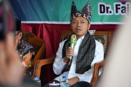 Wamen Kemendikdasmen Fajar
