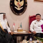 Menko Polkam Budi Gunawan saat menerima kunjungan kehormatan Dubes Arab Saudi, Faisal Abdullah H. Amodi. Foto: Kemenko Polkam