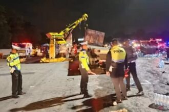 Tim Traffict Accident Analysis diterjunkan untuk mengidentifikasi penyebab kecelakaan di GT Ciawi. Foto: Ist