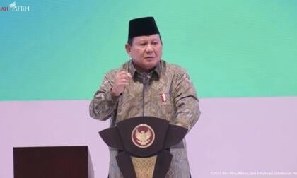 Presiden Prabowo Subianto saat menyampaikan sambutan pada Resepsi Hari Lahir (Harlah) ke-102 Nahdlatul Ulama (NU) di Istora Senayan, Jakarta, Rabu (5/2/2025) malam. (Foto: YouTube Sekretariat Presiden)