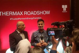 Ashish Bhandari, MD & CEO Thermax, memberikan keterangan pers Roadshow Thermax yang diadakan di Westin Jakarta, hari ini, Selasa 18 Februari 2025. Foto: Ahmad/ipol.id