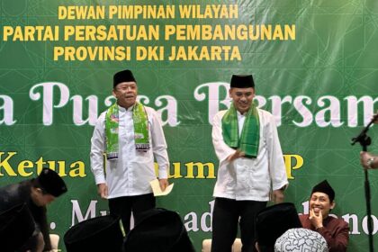 Ketua Umum PPP Mardiono bersama Ketua DPW PPP DKI Jakarta Saiful Rahmat Dasuki. Foto: Ist