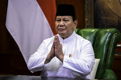 Presiden Prabowo Subianto, menyampaikan ucapan Hari Raya Idulfitri 1446 Hijriah kepada seluruh umat Islam di Indonesia dan di dunia yang merayakan melalui kanal Youtube Sekretariat Presiden. Foto: BPMI Setpres
