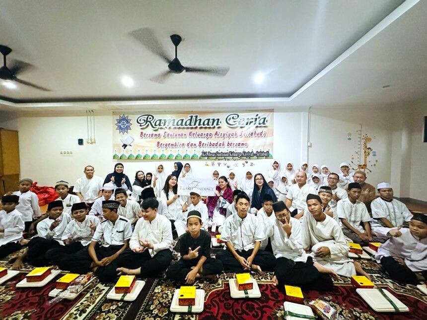 Fraser Residence Sudirman, Jakarta, mengadakan acara buka puasa bersama di Panti Asuhan Aisyiyah. Foto: Dok/Ist