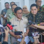 Gubernur DKI Jakarta, Pramono Anung usai menerima Ketum PSSI, Erick Thohir (kanan).(Foto dok pemprov)