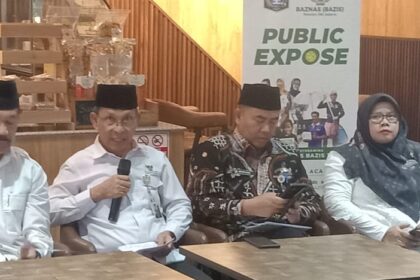 Ketua BAZNAS RI, Prof.Dr.KH.Noor Achmad MA.(Kesatu dari kiri). (Foto Sofian/IPOL.id)