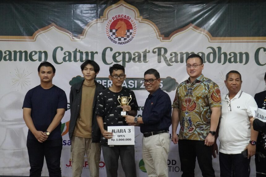 Nayaka Budhidarma juara Turnamen catur cepat Ramadhan Cup 2025 yang digelar pada 15-16 Maret 2025 di Wisma Kemenpora, Jakarta Pusat. Foto/bam