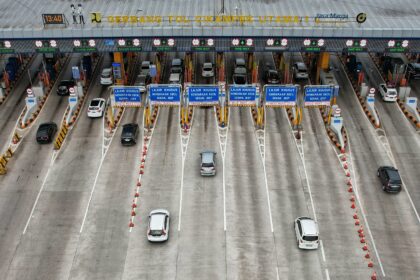 Sebanyak 126 ribu lebih kendaraan melewati Gerbang Tol Cikampek Utama, saat puncak arus mudik pada Jumat (28/3/2025) atau H-3 Hari Raya Idulfitri 1446 Hijriah/2025. Foto: Ist