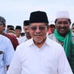 Mantan Gubernur Maluku Utara, Abdul Gani Kasuba (tengah). Foto: Instagram @kasubaabdulgani