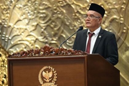 Ketua Komisi VIII DPR RI Marwan Dasopang 1
