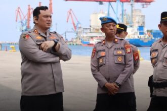 Kapolres Pelabuhan Tanjung Priok, AKBP Martuasah H Tobing (kiri). Foto: Ist