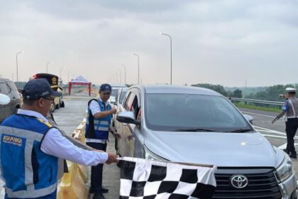 PT Jasamarga Probolinggo Banyuwangi (PT JPB) membuka jalur fungsional Jalan Tol Probolinggo-Banyuwangi segmen Gending-Paiton sepanjang 23,47 km.