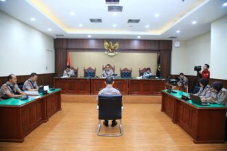 Tampak Sidang Kode Etik Profesi Polri yang menyidangkan Kapolres Ngada. Foto: Polri