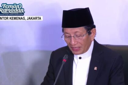Menteri Agama Nasaruddin Umar saat melakukan konferensi pers sidang isbat. Foto: Kemenag