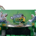 Masak Besar Tengkleng Ayam Rica-rica di Pondok Pesantren Darul Muttaqien Bogor. Foto: ist