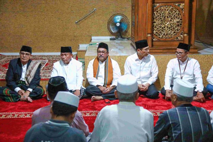 Wakil Gubernur DKI Jakarta, Rano Karno (ketiga dari kiri).(Foto dok pemprov)