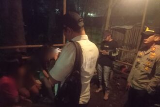 Warung remang-remang yang berlokasi di Kampung Rancasaga, Setu, Tangerang Selatan (Tangsel) kembali dirazia polisi. (Ist)