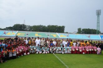 Prabowo saat meresmikan 17 stadion secara serentak dari Stadion Gelora Delta Sidoarjo, Kabupaten Sidoarjo, Jawa Timur, Senin (17/3/2025).