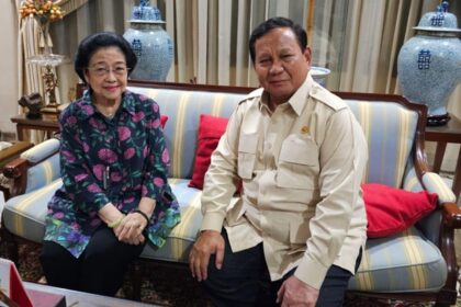 Presiden Prabowo Subianto bertemu Presiden ke-5 Megawati Soekarnoputri, Senin (7/4/2025). Foto: dok. Sufmi Dasco Ahmad