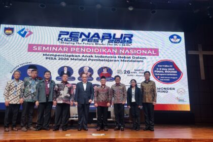 Seminar Pendidikan Nasional membuka rangkaian PENABUR Kids Festival 2025. Mengangkat topik “Mempersiapkan Anak Indonesia Hebat Dalam PISA 2026 Melalui Pembelajaran Mendalam.