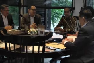 Pertemuan Jokowi dengan kuasa hukum terkait tudingan ijazah palsu. Foto: Ist