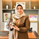 Direktur Pemasaran & Pengembangan Produk PT Pegadaian, Elvi Rofiqotul Hidayah menerima penghargaan Women’s Inspiration Awards 2025 pada kategori Women in Business Leadership, subkategori Creating Indonesia’s 1st Gold Bank.