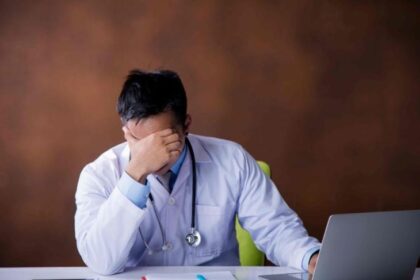 Dokter tersangka pelecehan seksual kepada pasiennya disanksi cabut izin praktik selamanya. Foto: Kemenkes