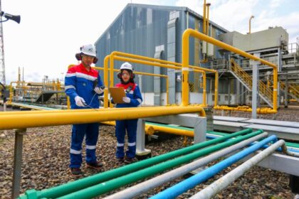 ilustrasi aktivitas operasional gas