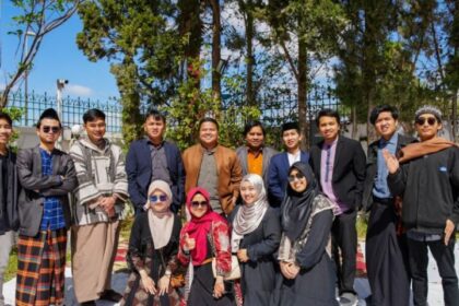 Mahasiswa Indonesia yang berada di Tunisia merayakan Idul Fitri layaknya di Tanah Air. Foto: PP Muhammadiyah