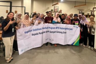 Yayasan Pulokambing menggelar pertemuan dengan Kantor Cabang BPJS Ketenagakerjaan Duren Sawit untuk menyosialisasikan manfaat program BPJS Ketenagakerjaan kepada penggiat bank sampah.